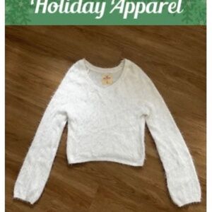 Hollister White Fuzzy Knit V Neck Sweater/Size Medium